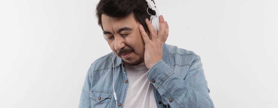 Can Wearing Headphones Cause Ear Infections? Here Are The Answers